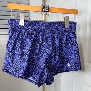 253. Nike One Women's Dri-FIT Mid-Rise 3" Brief-Lined Black/Light Ultramarine